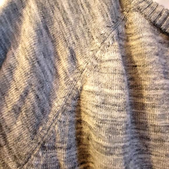 Torrid womens size 1 jeweled collar grey & white sweater - Picture 5 of 8